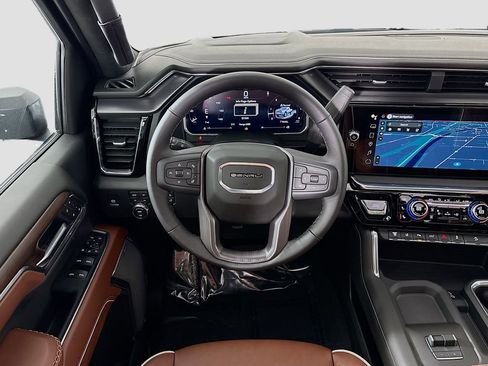 New 2026 GMC Sierra 2500 Denali Ultimate w/ LPO, Black Badging Package image 23