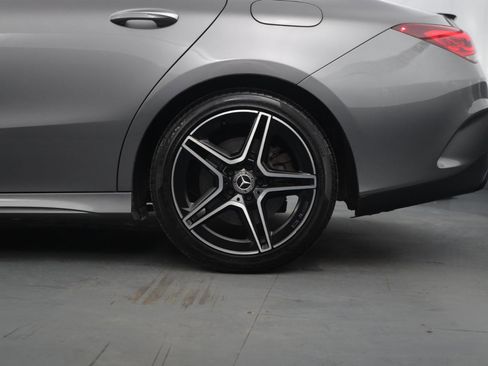 Used 2022 Mercedes-Benz CLA 250 4MATIC image 12