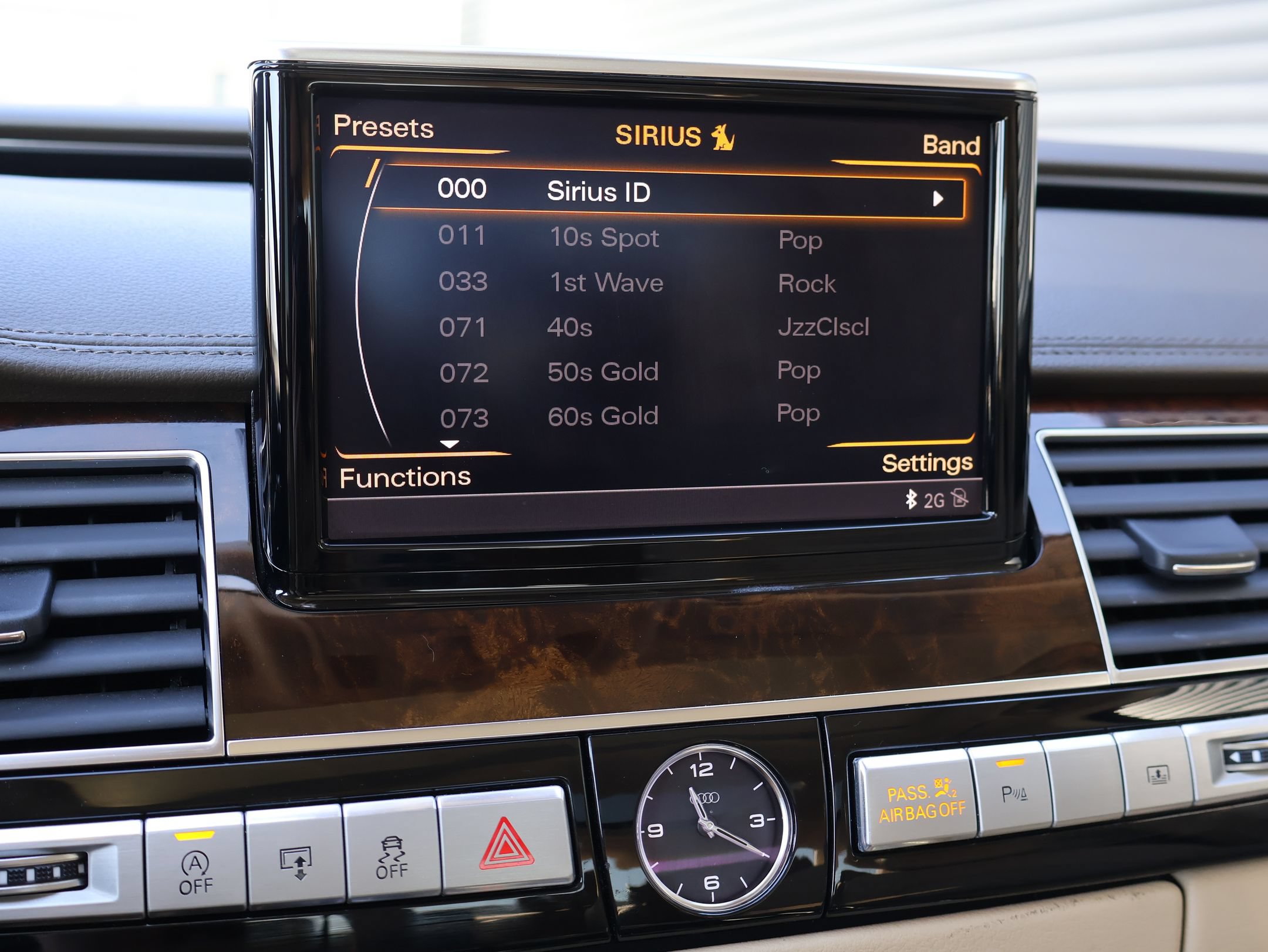 Used 2018 Audi A8 L 4.0T w/ Executive Package AWD/4WD image 19