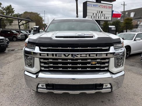 Used 2020 Chevrolet Silverado 2500 LTZ w/ LTZ Plus Package image 3