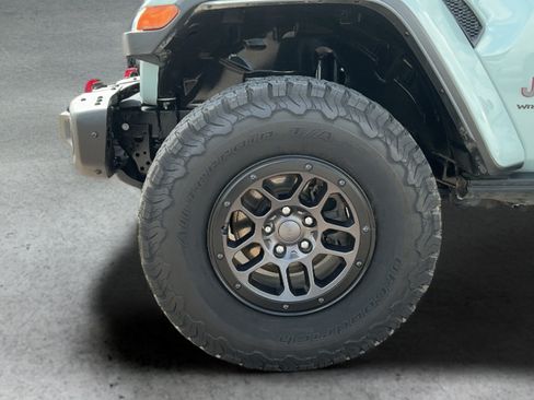 Used 2023 Jeep Wrangler Unlimited Rubicon w/ Xtreme 35 Tire Package AWD/4WD image 26