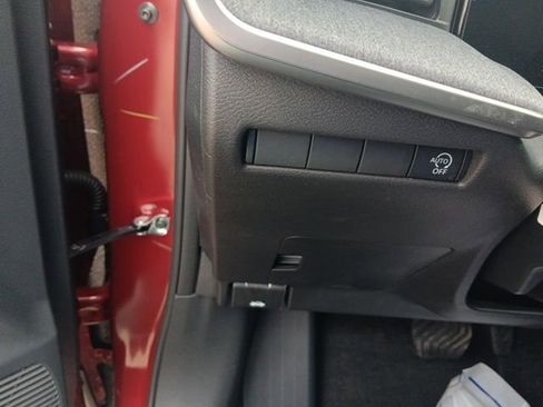 New 2026 Nissan Kicks SV image 13