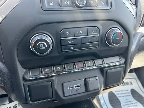 Used 2022 Chevrolet Silverado 1500 W/T image 16