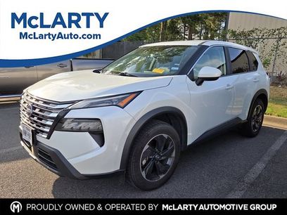Used 2025 Nissan Rogue SV