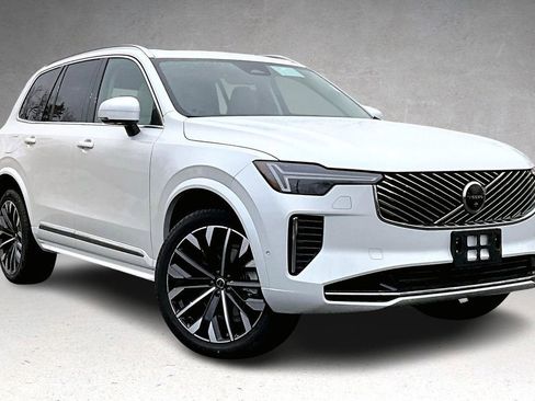 New 2026 Volvo XC90 B6 Ultra w/ Protection Package AWD/4WD image 2