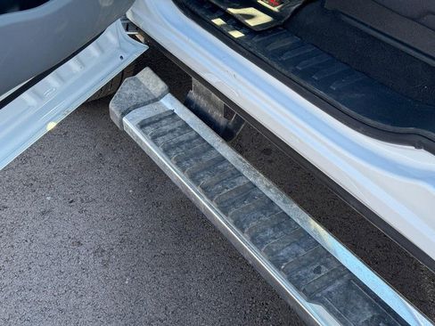 Used 2023 Ford F350 XLT image 16