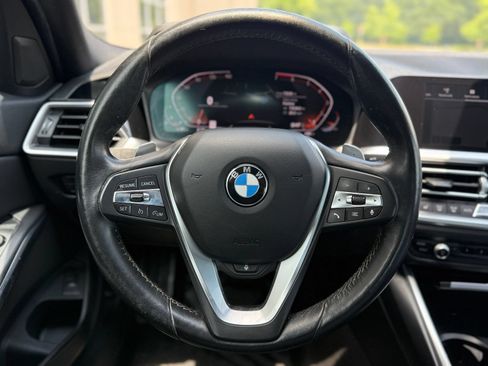 Used 2019 BMW 330i xDrive Sedan w/ Driving Assistance Package AWD/4WD image 25