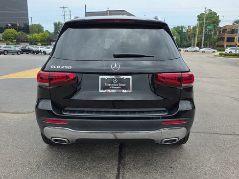 Certified 2022 Mercedes-Benz GLB 250 image 4