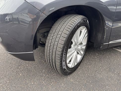 Used 2011 Lexus RX 450h AWD w/ Premium Pkg image 10