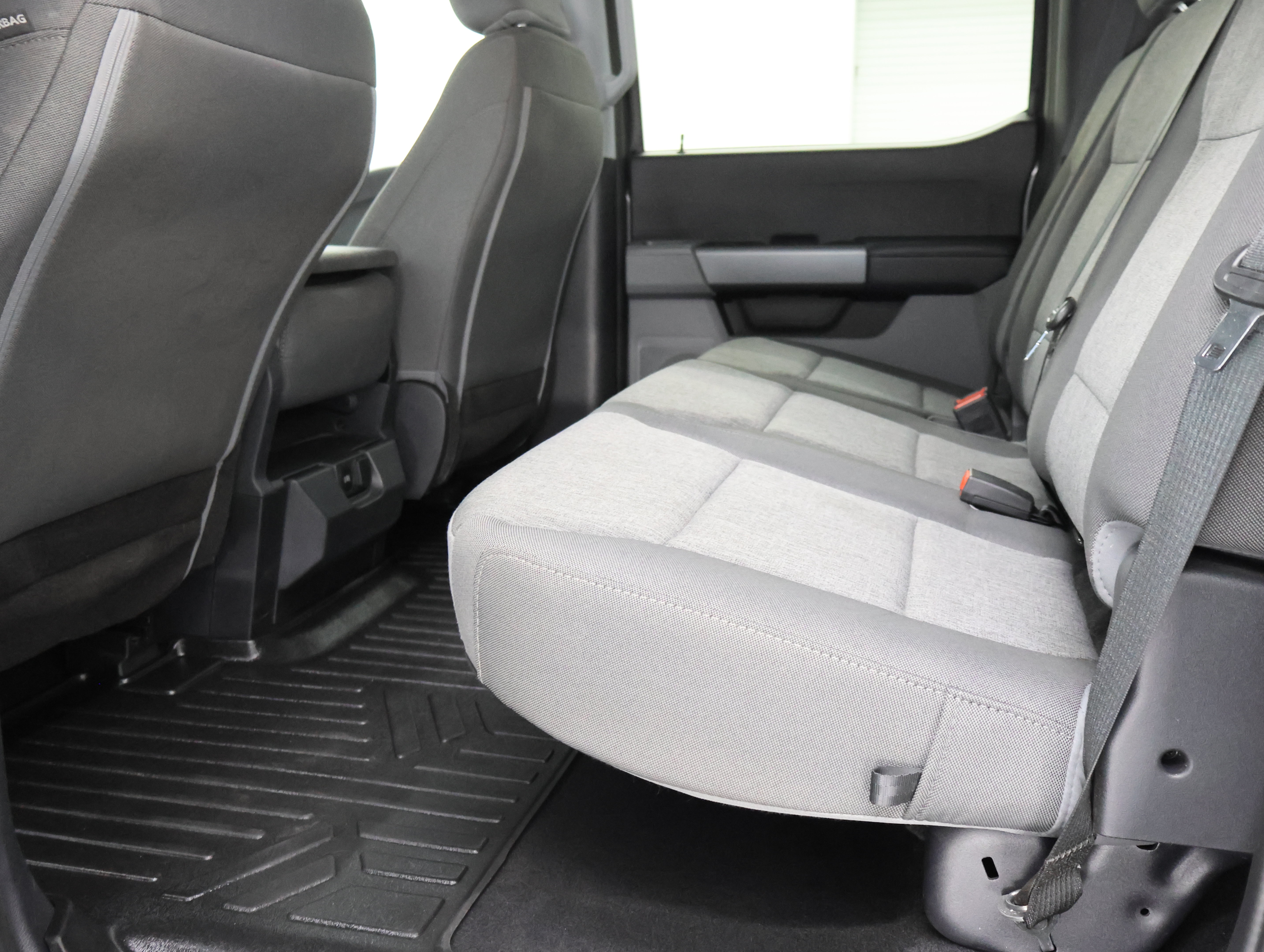 Used 2024 Ford F250 4x4 Crew Cab Super Duty image 9
