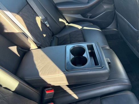 Used 2019 Nissan Maxima SR w/ Premium Package image 16