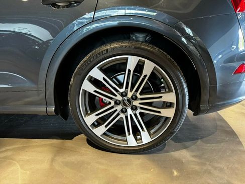 Used 2019 Audi SQ5 Prestige AWD/4WD image 29