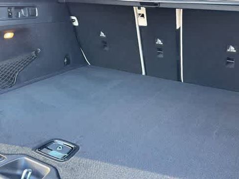 Certified 2026 Mercedes-Benz GLC 300 4MATIC image 32