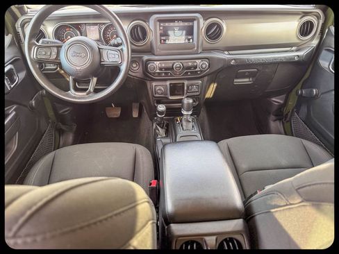 Used 2023 Jeep Wrangler Unlimited Sport image 19