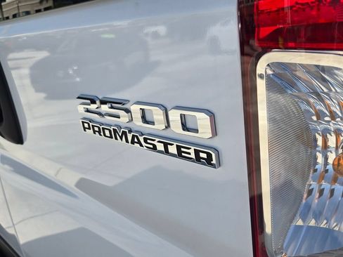Used 2025 RAM ProMaster 2500 w/ U-Haul Equipment Group FWD image 14