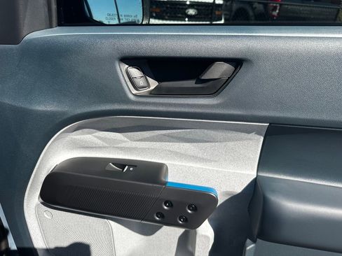 New 2025 Ford Maverick XLT w/ Equipment Group 302A image 33