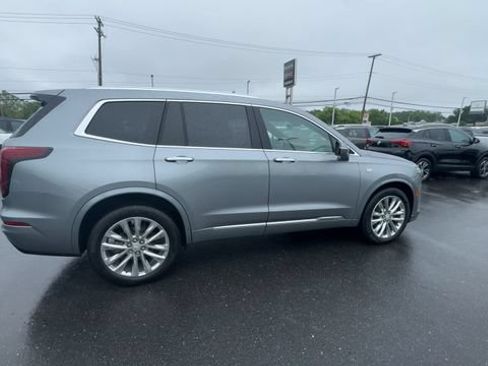 Used 2023 Cadillac XT6 Premium Luxury AWD/4WD image 8