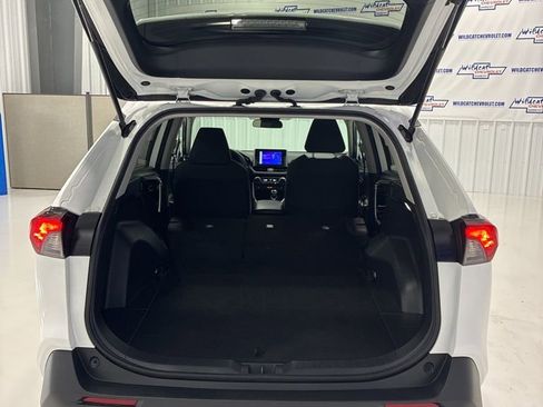 Used 2024 Toyota RAV4 LE image 33