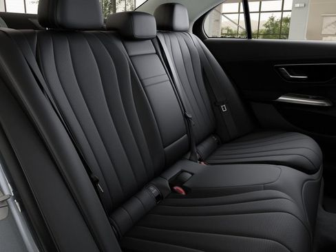 Used 2026 Mercedes-Benz E 350 Sedan image 40