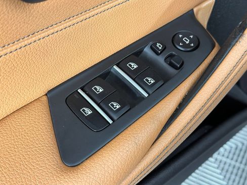 Used 2019 BMW 530i xDrive w/ Convenience Package AWD/4WD image 35