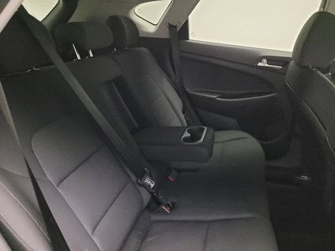 Used 2019 Hyundai Tucson SE FWD image 19