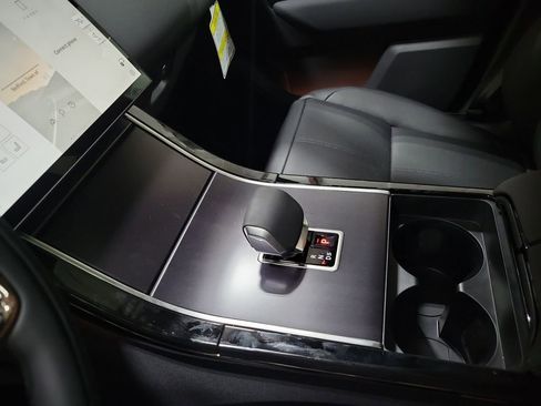 New 2026 Land Rover Range Rover Velar Dynamic SE image 20