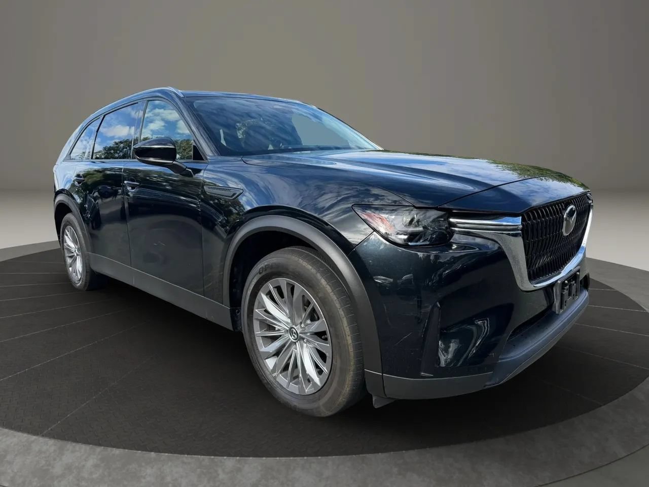 Used 2024 MAZDA CX-90 3.3 Turbo w/ Preferred Plus AWD/4WD image 3