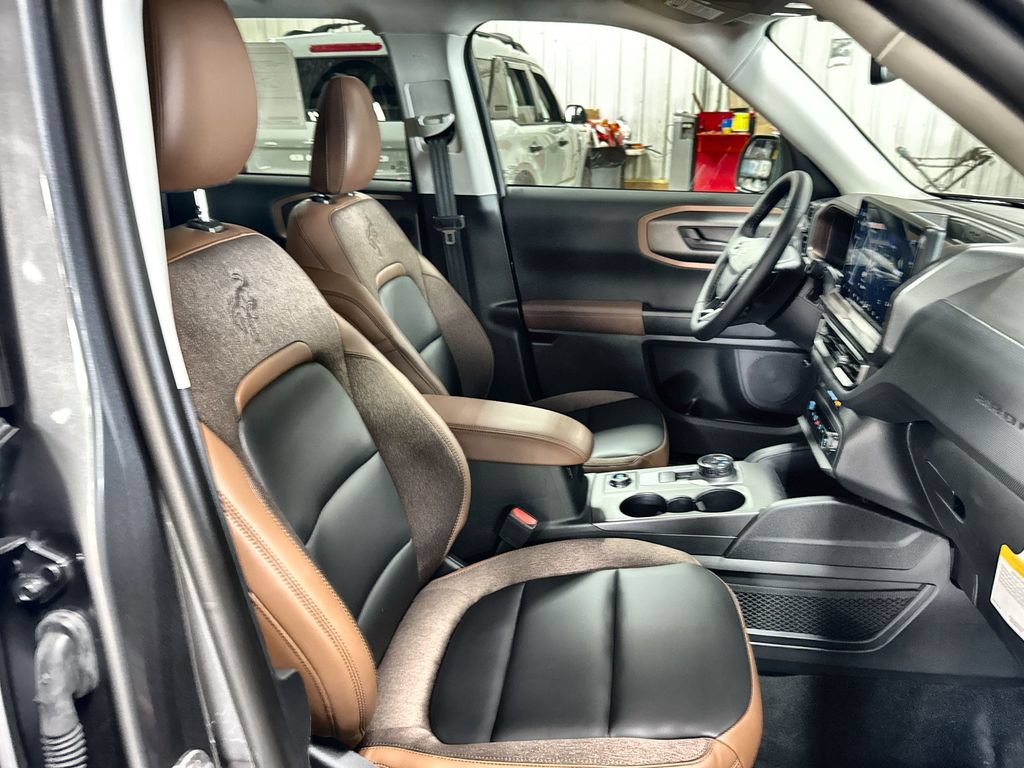 New 2026 Ford Bronco Sport Outer Banks w/ Outer Banks Tech Package+ AWD/4WD image 31
