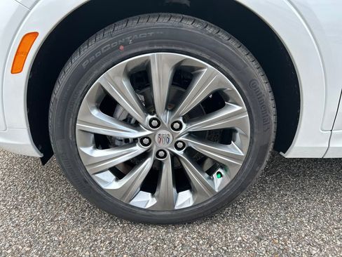 Used 2025 Buick Envista Avenir image 10
