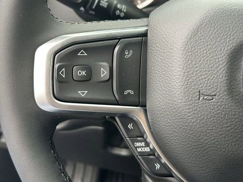 New 2026 RAM 1500 4x4 Crew Cab image 24