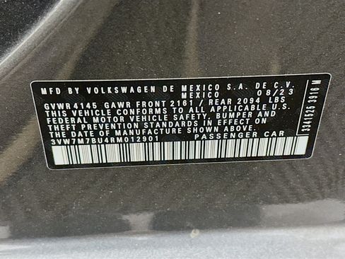 Used 2024 Volkswagen Jetta SE FWD image 12