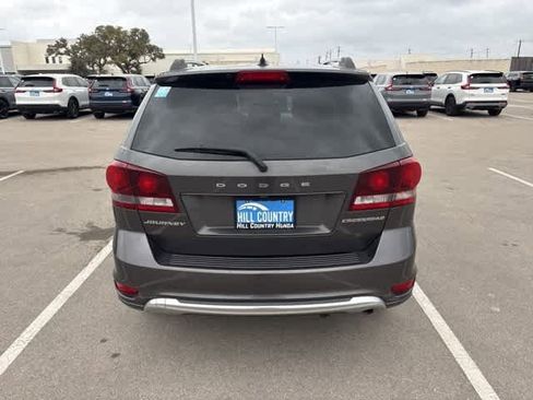 Used 2015 Dodge Journey Crossroad w/ Flexible Seating Group image 4