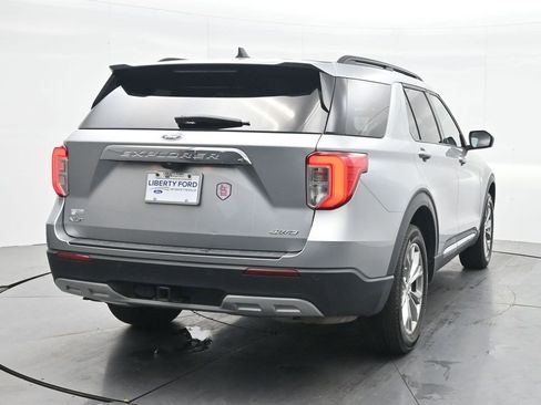 Used 2023 Ford Explorer XLT w/ Equipment Group 202A AWD/4WD image 6