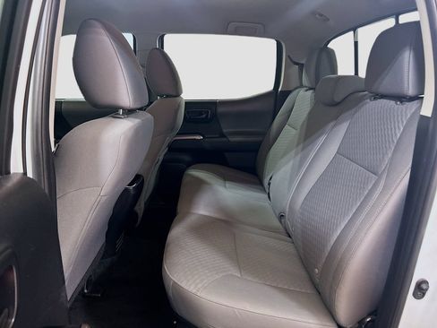 Used 2023 Toyota Tacoma SR5 RWD image 18