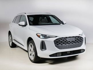 New 2025 Audi Q5 Premium Plus video 1