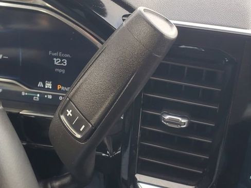 Used 2025 Chevrolet Silverado 1500 LT image 25