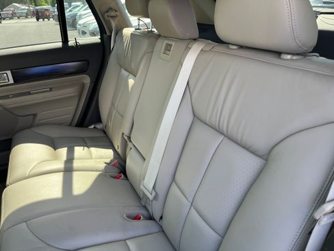 Used 2007 Lincoln MKX AWD image 13