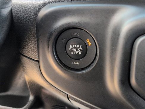 Used 2021 Jeep Wrangler Unlimited Sport image 25