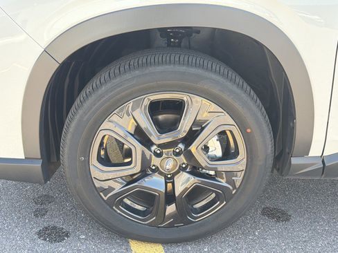 Certified 2025 Subaru Ascent Bronze Edition AWD/4WD image 15