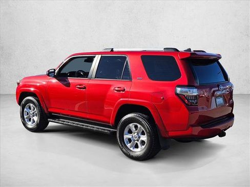 Used 2022 Toyota 4Runner SR5 image 8