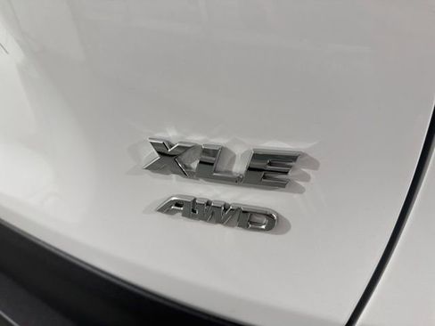 New 2025 Toyota RAV4 XLE image 10