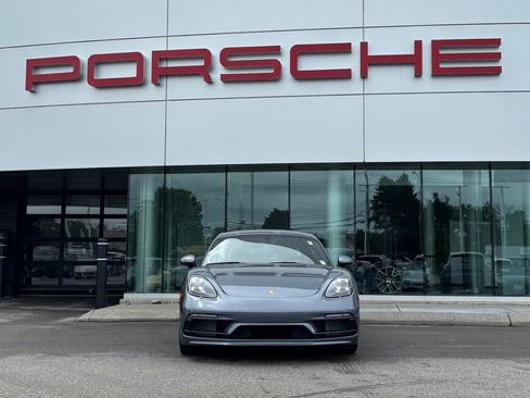 Used 2025 Porsche 718 Cayman S RWD image 16