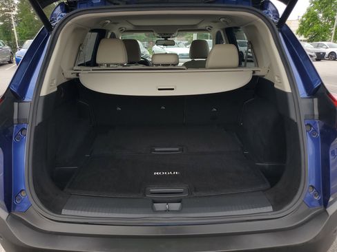Used 2022 Nissan Rogue SL FWD image 11