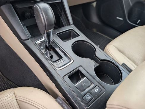 Used 2018 Subaru Outback 2.5i Limited image 28