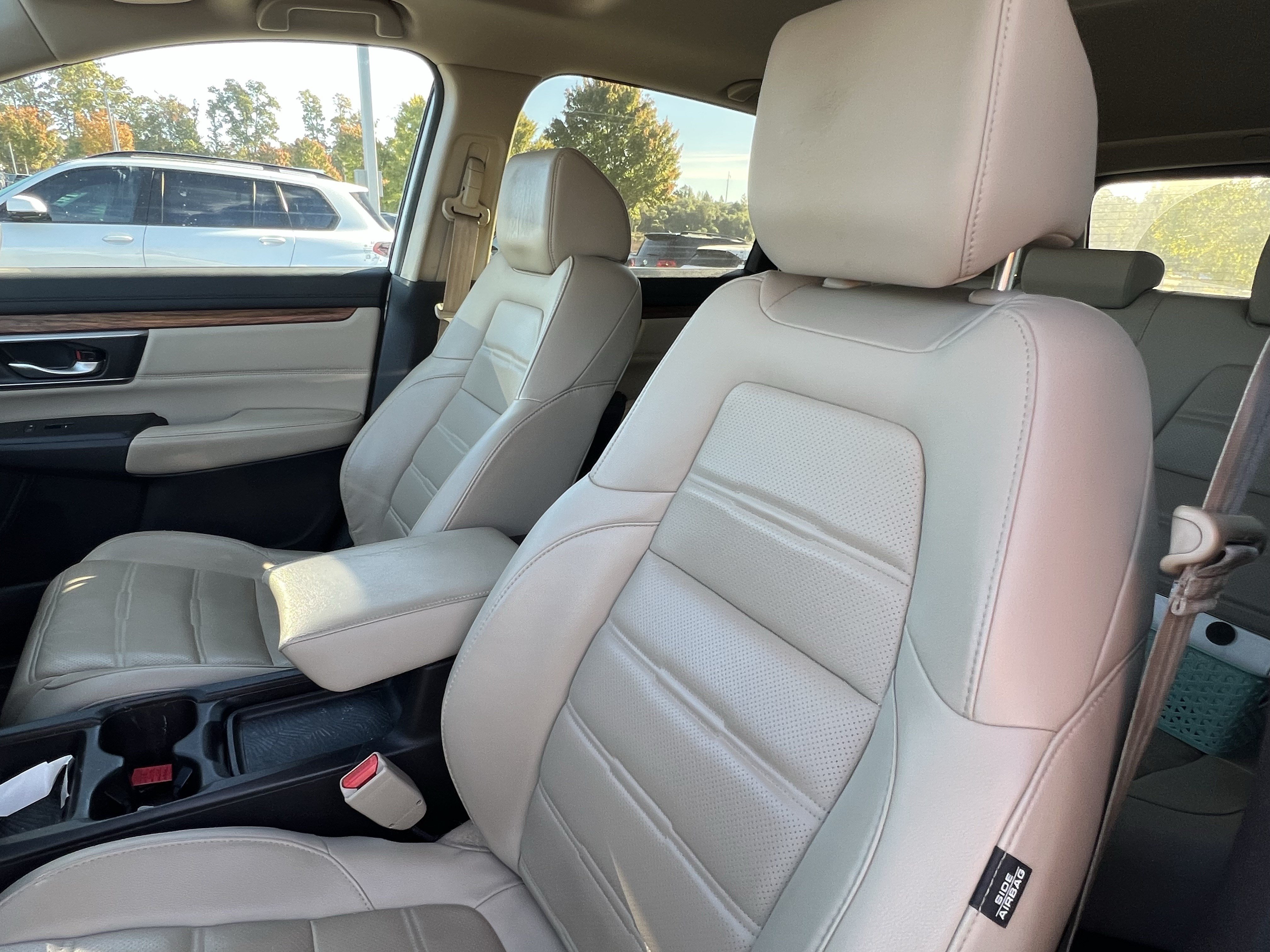 Used 2018 Honda CR-V Touring image 16