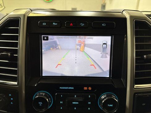 Used 2018 Ford F250 Lariat w/ Lariat Ultimate Package image 31