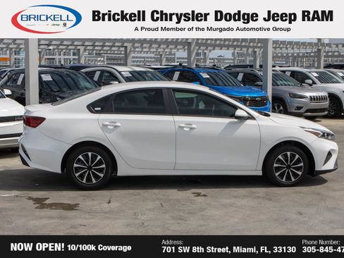 Used 2023 Kia Forte LX image 4