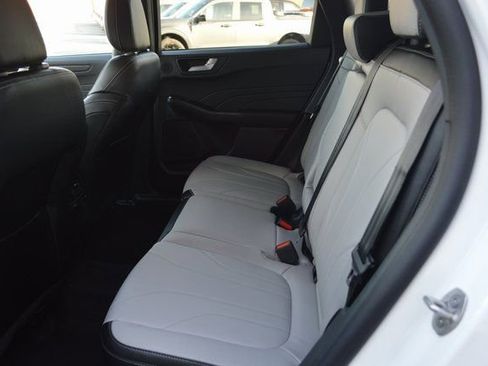 New 2026 Ford Escape Platinum w/ Premium Technology Package AWD/4WD image 28