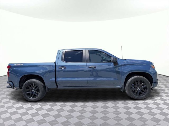 Used 2024 Chevrolet Silverado 1500 Custom w/ Turbomax Blackout Package AWD/4WD image 3