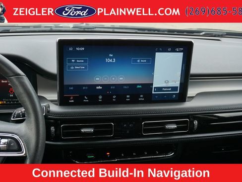 Used 2022 Lincoln Nautilus AWD w/ Premium Package image 16